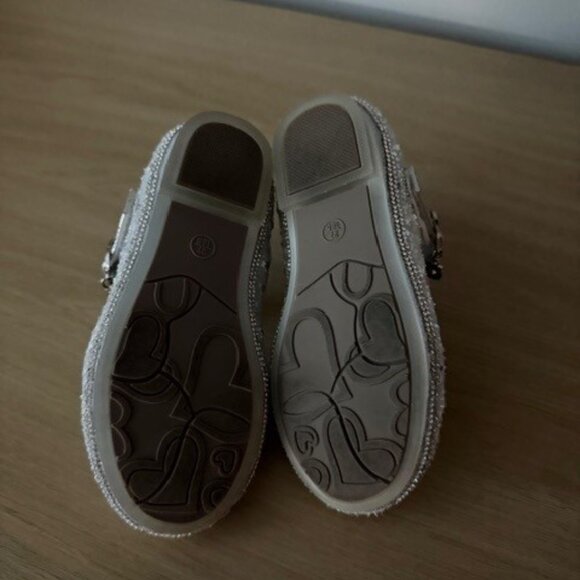 doe a dear Silver Shoes